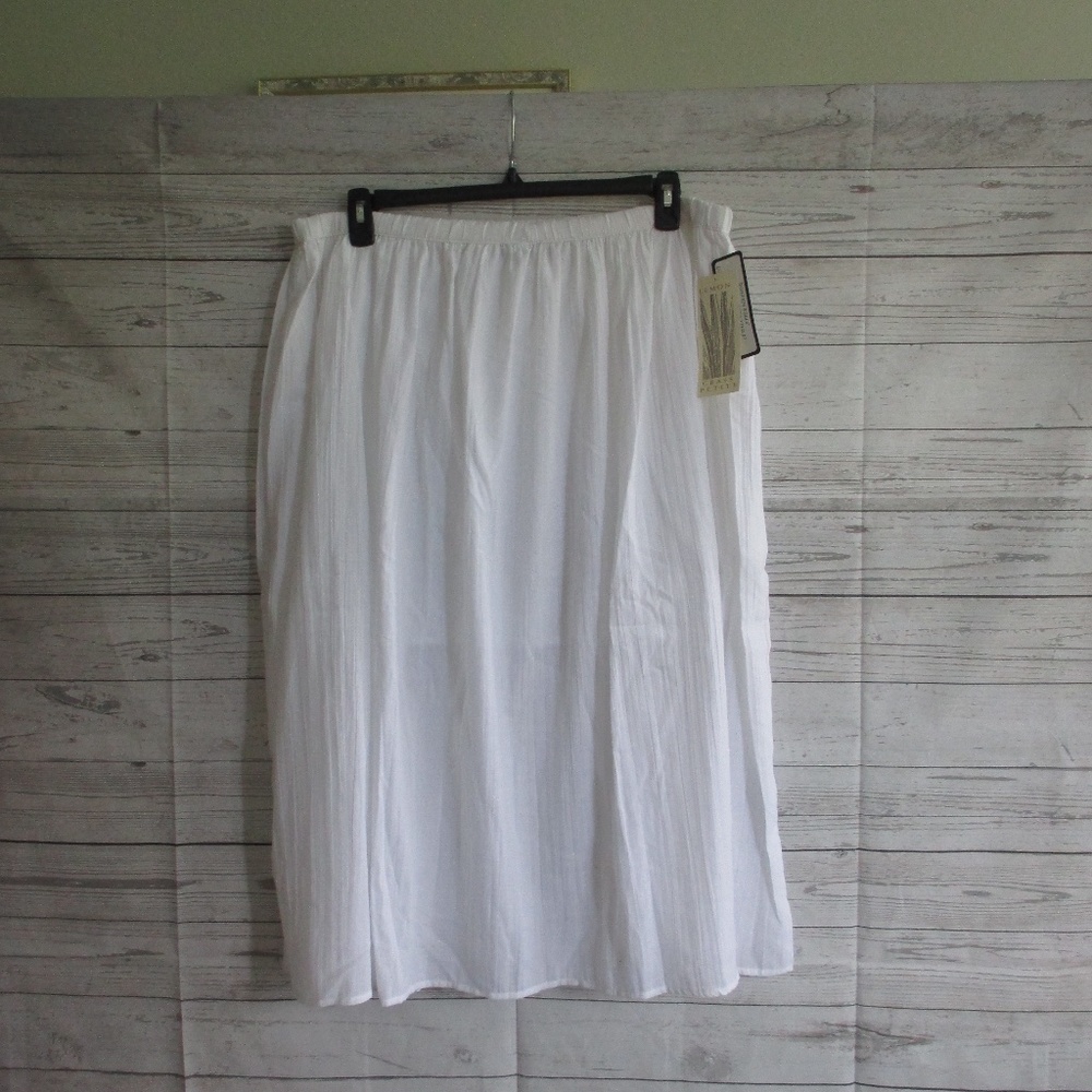 NWT - LEMON GRASS lined maxi skirt - s PXL - $46.